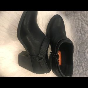 Black Booties Rocket Dog